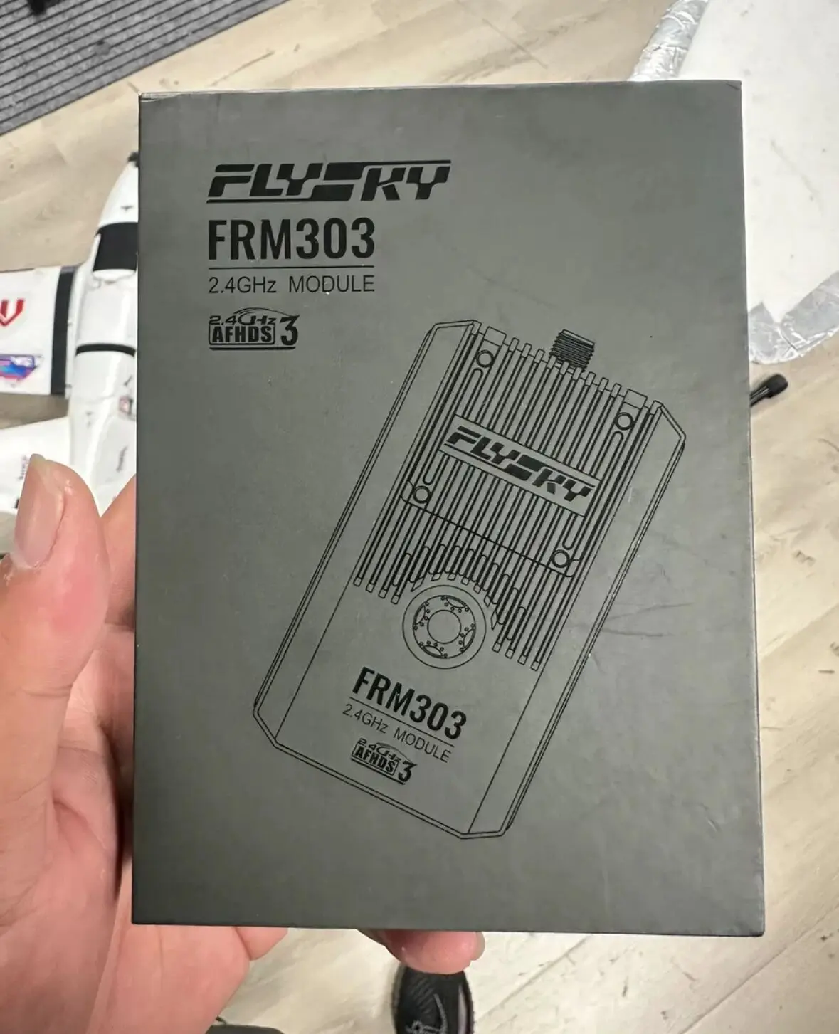 FlySky FRM303 2.4GHz 18CH AFHD - Flysky El18 Radio Transmitter recensione e prezzo